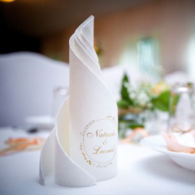 Airlaid Dinner weiss bedruckt zur Hochzeit